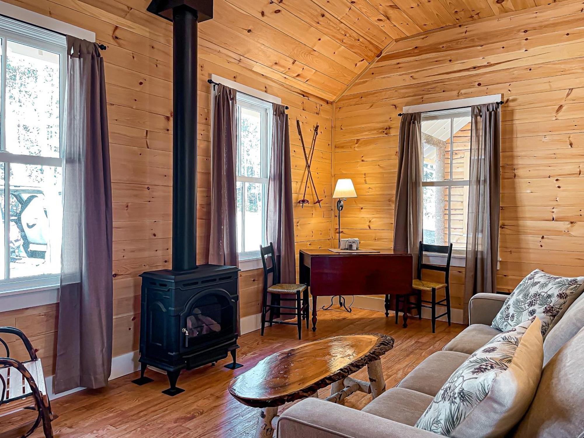 White Pine Camp Hotel Paul Smiths Ruang foto