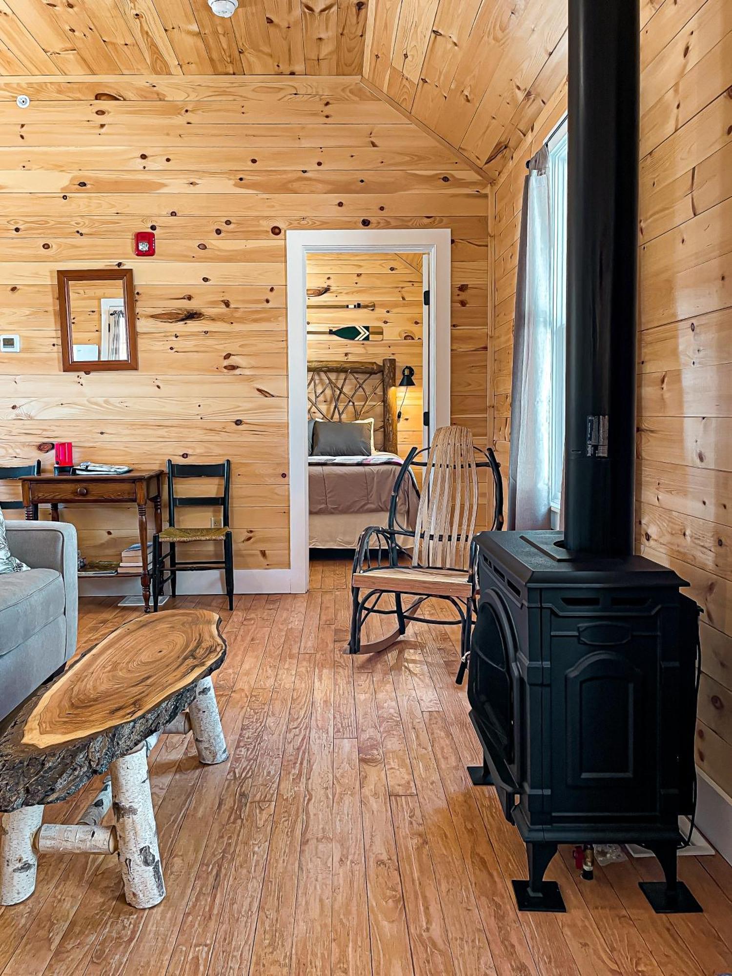White Pine Camp Hotel Paul Smiths Ruang foto