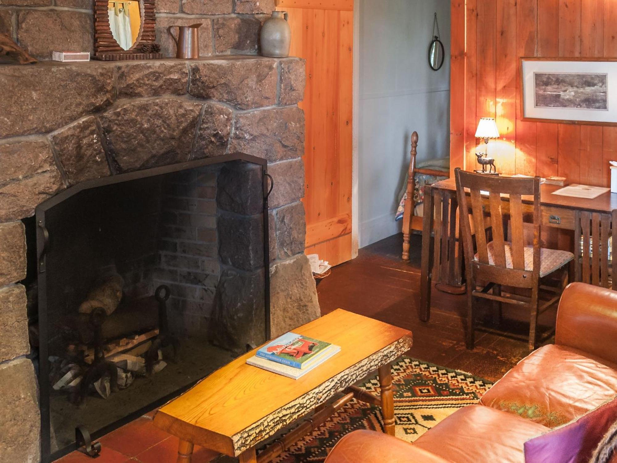 White Pine Camp Hotel Paul Smiths Ruang foto